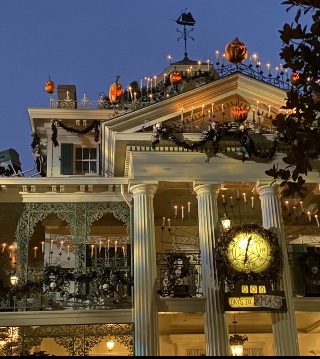 haunted house decorated for halloween