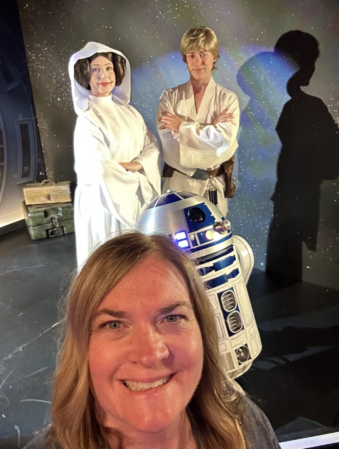 Princess Leia, Luke Skywalker and R2D2 at Star Wars Nite