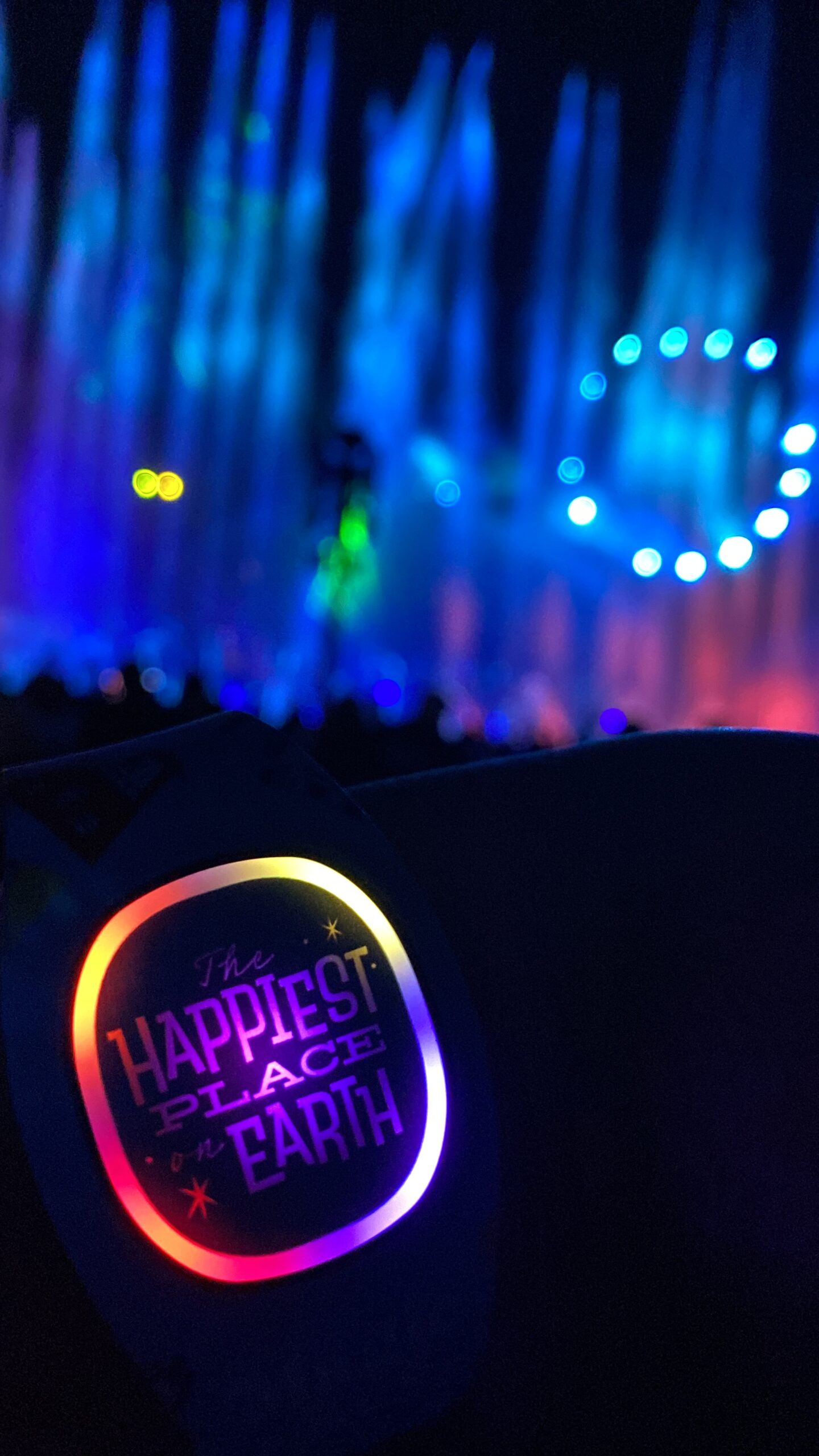 Magic Band+ interaction with World of Color